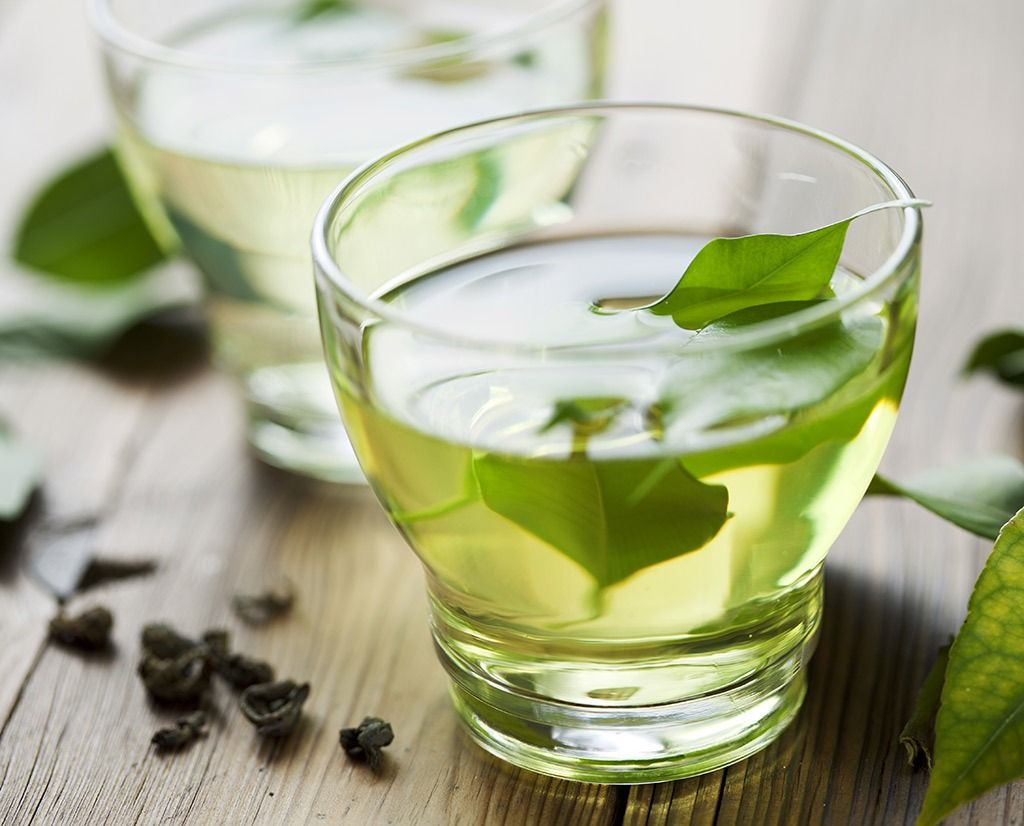 Nhiều đối tượng cần hạn chế dùng trà xanh
